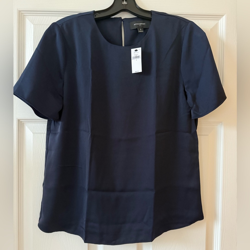 Banana Republic | NWT Navy Satin Blouse